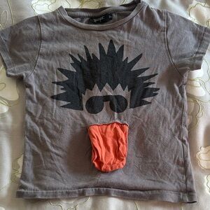 Yporque Kids Short Sleeve Tee with Spikey graphic